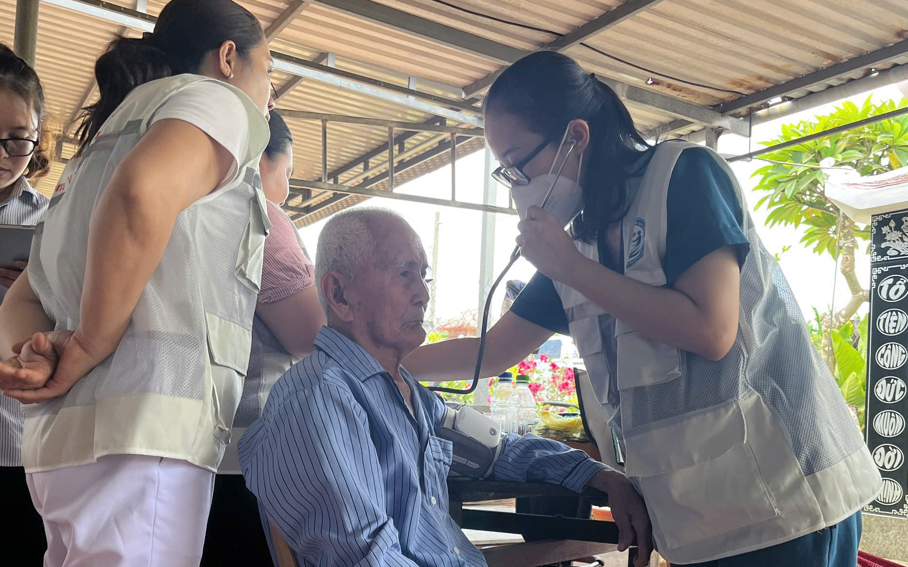 TPHCM xây dựng đề án khám sức khỏe toàn dân, hướng tới miễn viện phí- Ảnh 4.