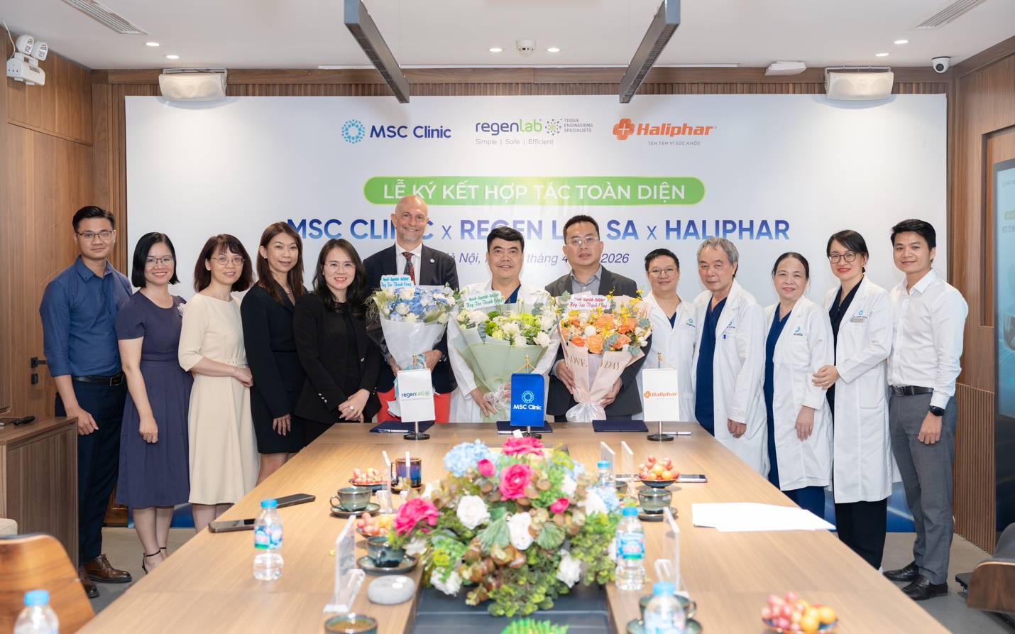 MSC Clinic hợp tác chiến lược cùng các đối tác uy tín, tạo bước đột phá về công nghệ y học tái tạo trong điều trị cơ xương khớp tại Việt Nam 1 photo 1775532203969 17755322041771089130423 60 0 953 1430 crop 1775532395493355364015