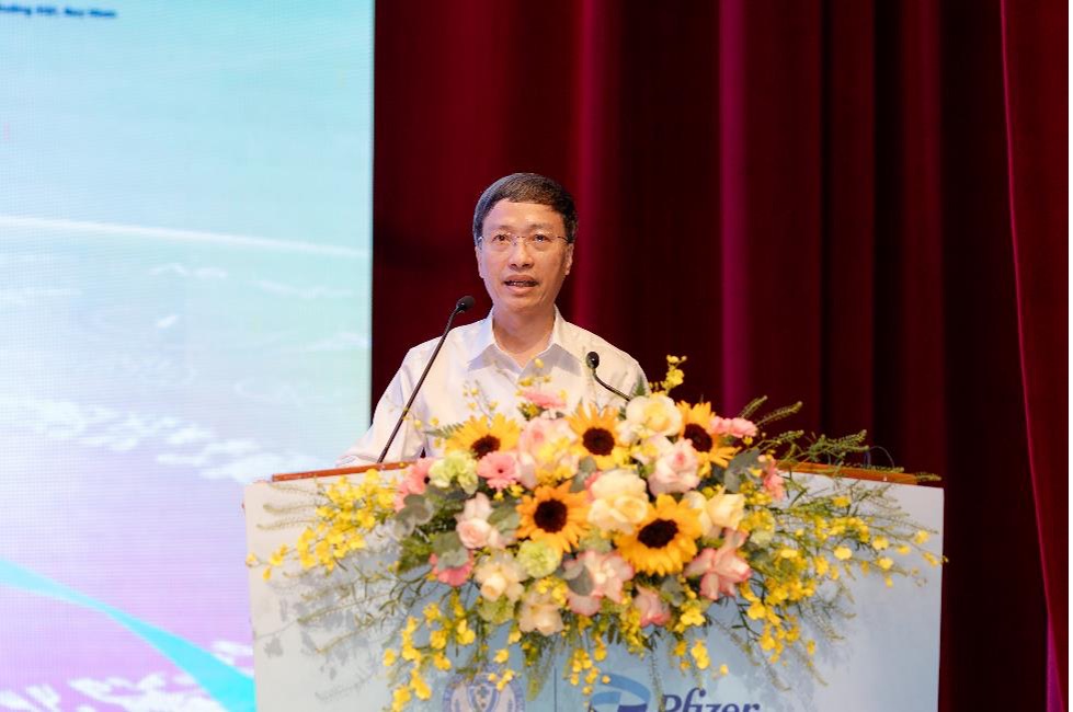 Từ trẻ nhỏ đến người cao tuổi: Vì sao cần tiếp cận ‘miễn dịch trọn đời'?- Ảnh 1. Từ trẻ nhỏ đến người cao tuổi: Vì sao cần tiếp cận ‘miễn dịch trọn đời'?- Ảnh 1.