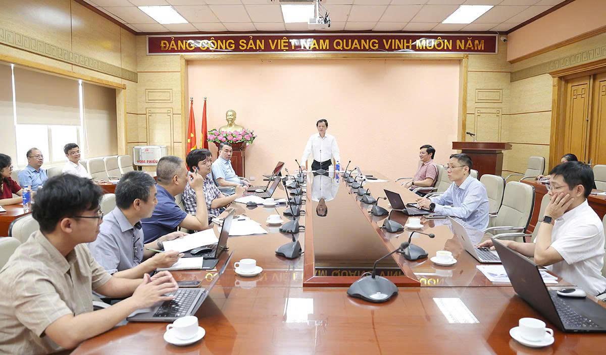 Hoàn thiện tiêu chuẩn cơ sở dữ liệu Quốc gia về y tế, tăng tốc chuyển đổi số phục vụ người dân tốt hơn- Ảnh 8.