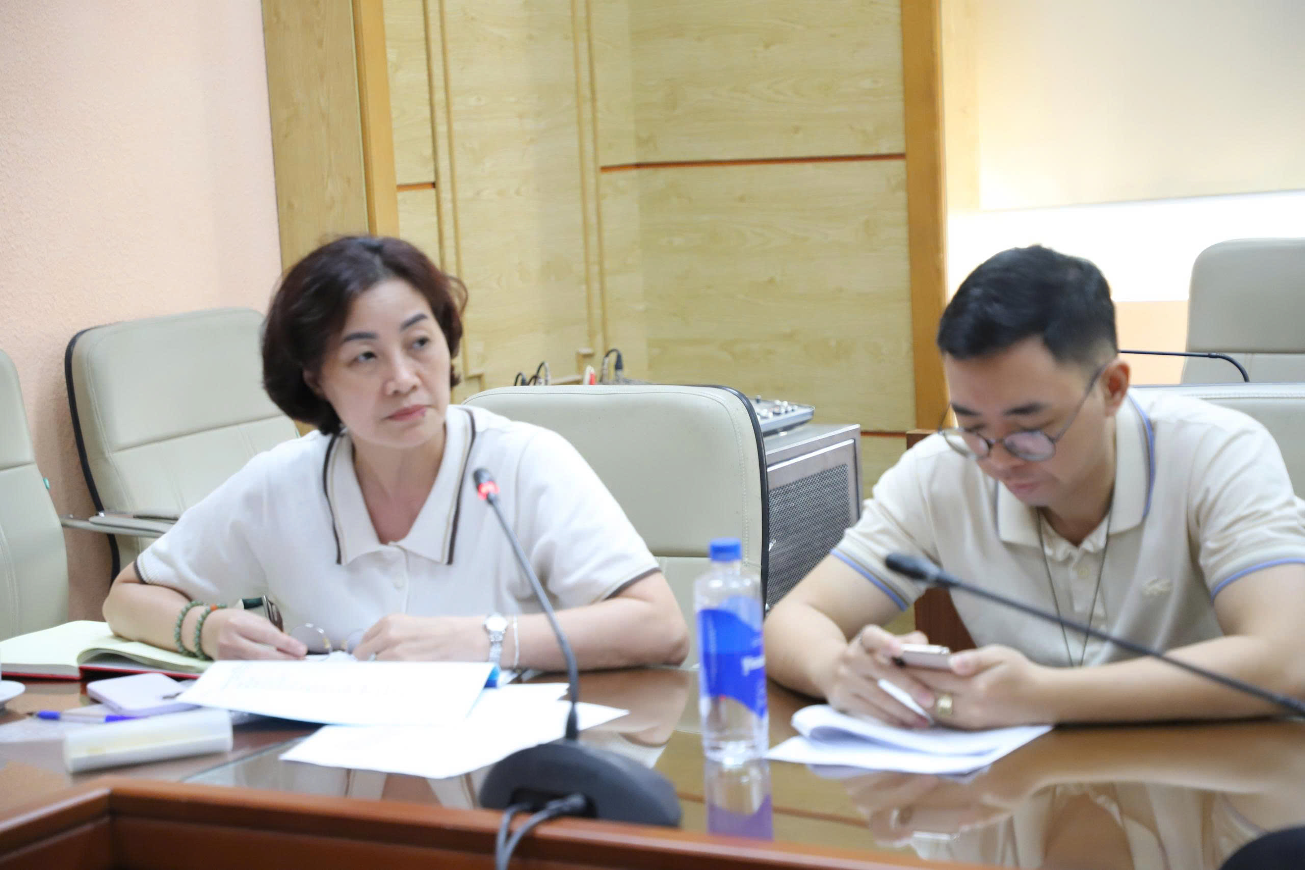Cập nhật văn bản pháp luật mới vào dự thảo Quy chuẩn giới hạn ô nhiễm độc tố vi nấm trong thực phẩm- Ảnh 4. Cập nhật văn bản pháp luật mới vào dự thảo Quy chuẩn giới hạn ô nhiễm độc tố vi nấm trong thực phẩm- Ảnh 4.