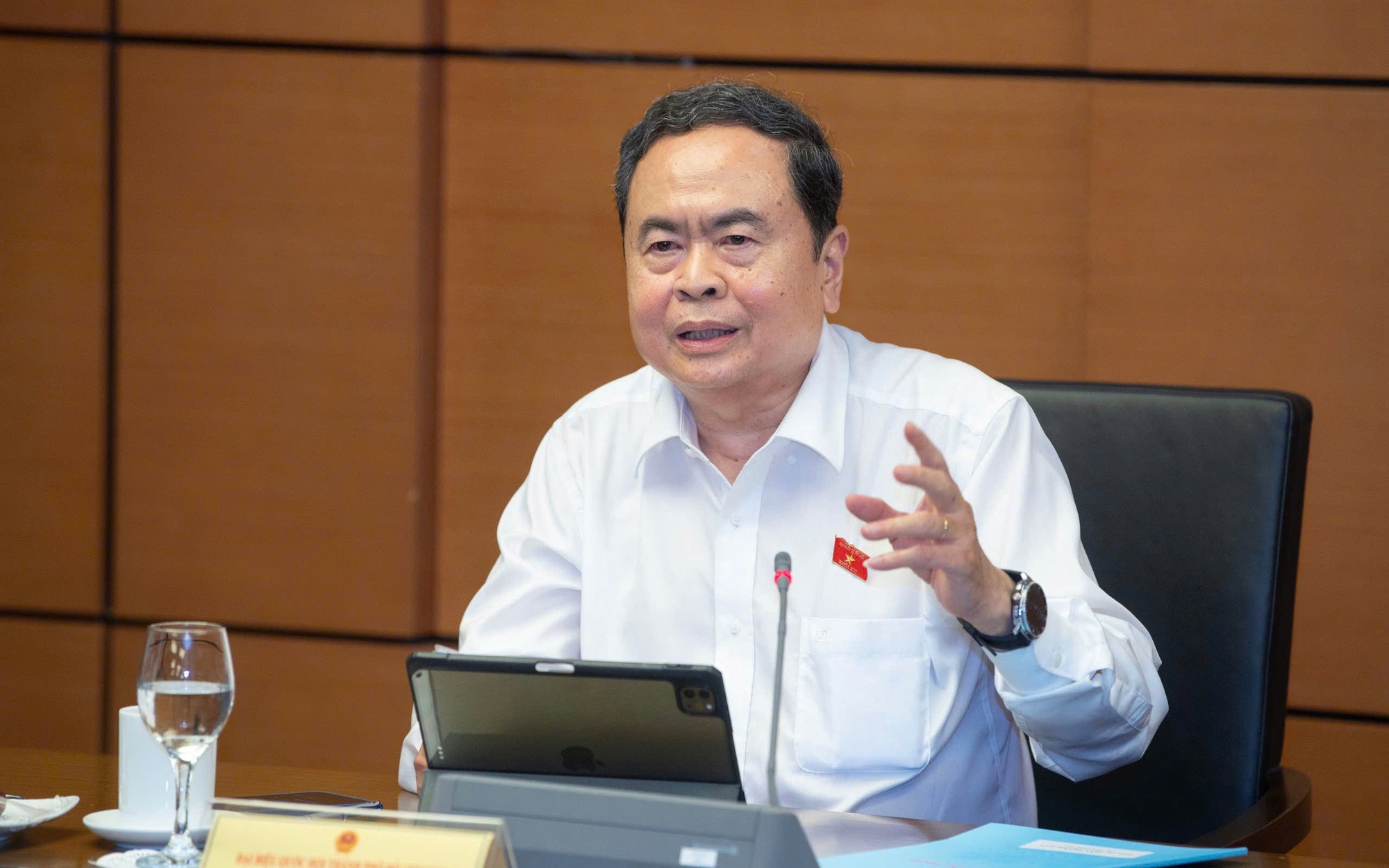 Đề xuất tăng cường nhân lực, hạ tầng khi phân quyền hộ tịch về cấp xã- Ảnh 2.