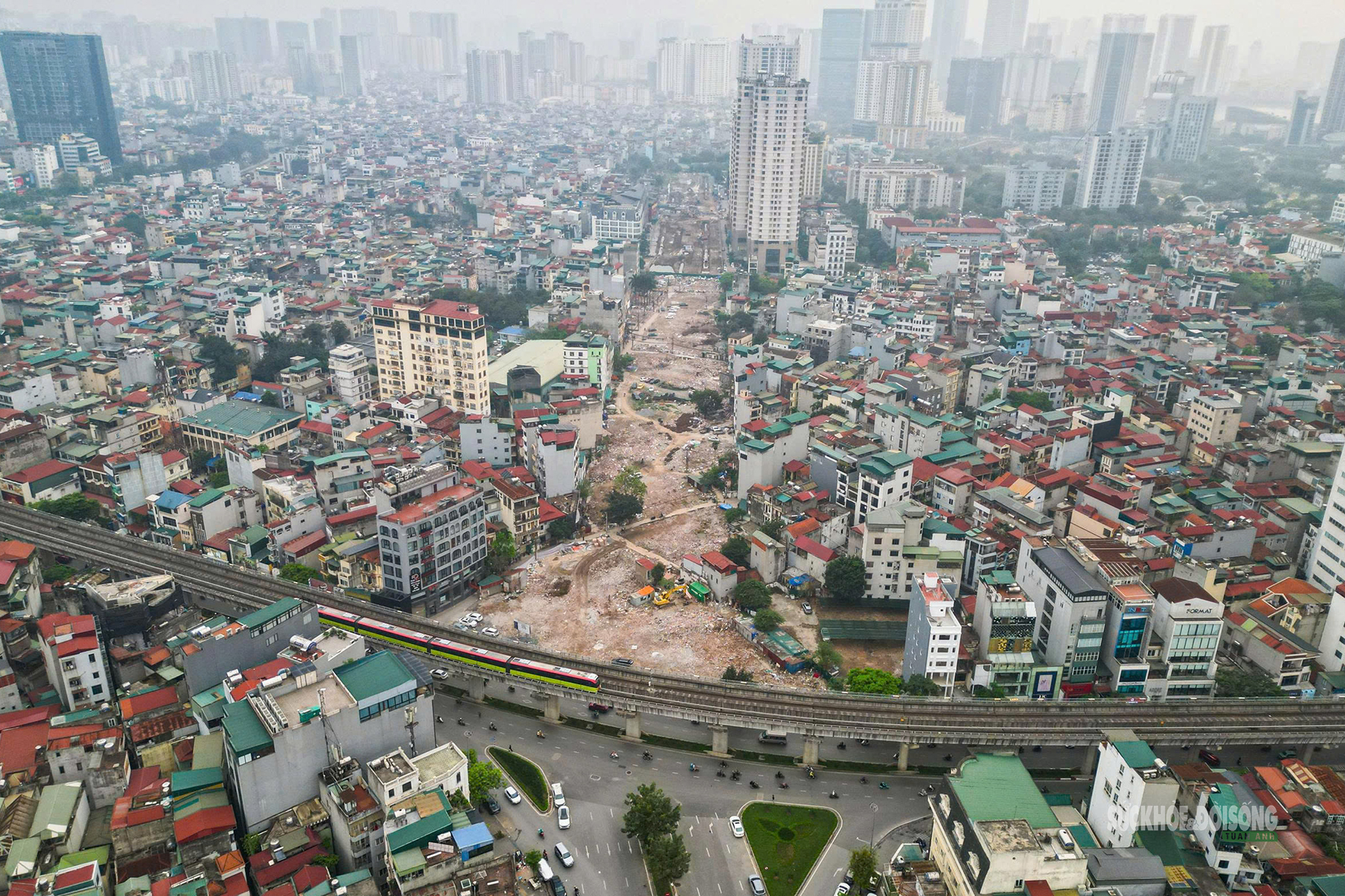 Giữa thời tiết oi nóng, công nhân hối hả thi công Vành đai 2,5- Ảnh 3.