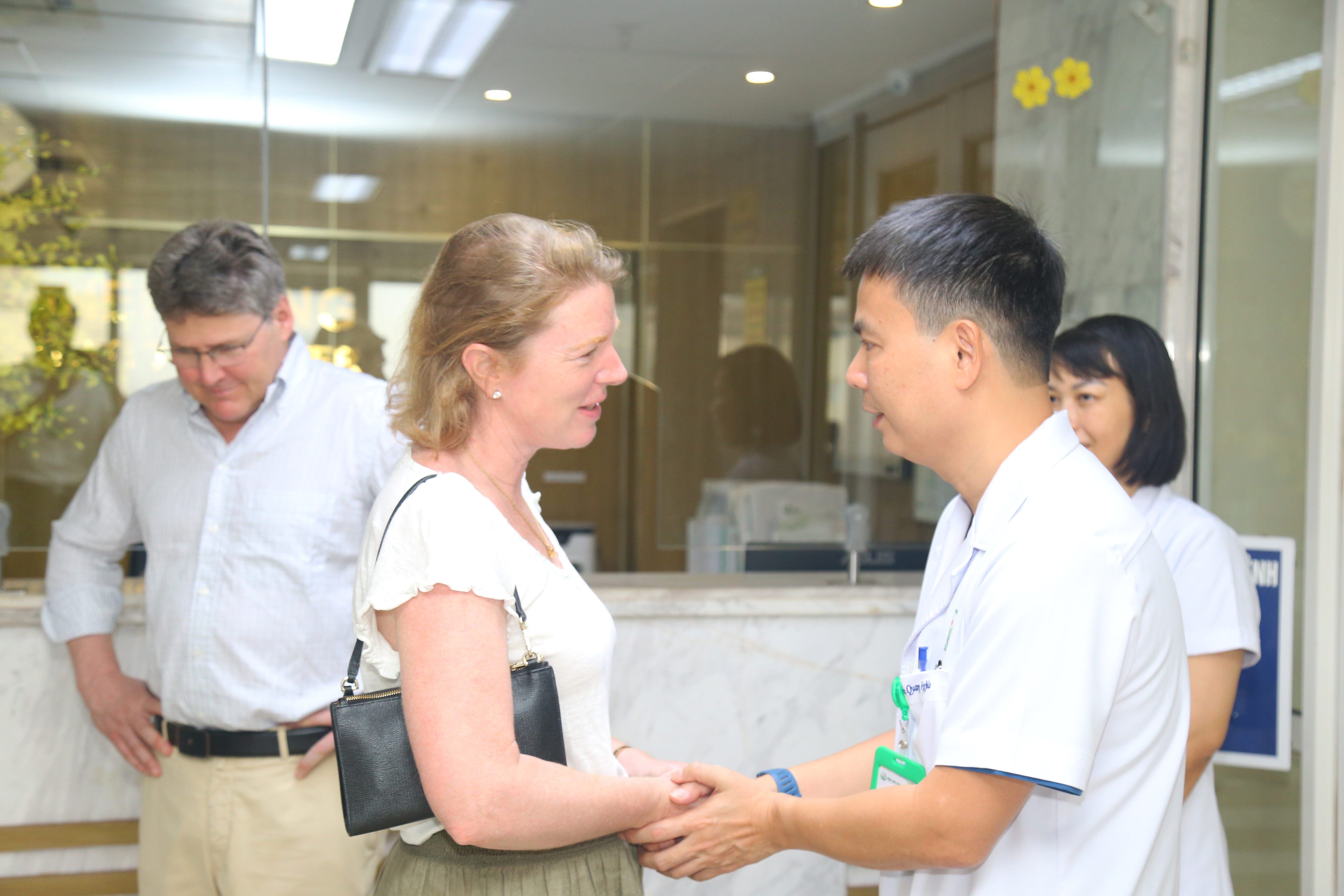 Hành trình nhân ái vượt qua mọi ranh giới của cô gái người Anh trao đời sự sống- Ảnh 5.