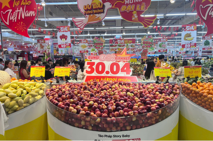 Trung tâm thương mại, siêu thị nhộn nhịp khách dịp nghỉ lễ 30/4-1/5- Ảnh 11.