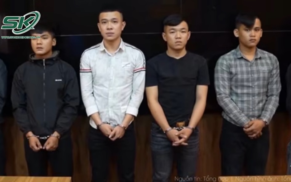 Nhóm giang hồ vác "hàng nóng" hỗn chiến, chém người gục giữa quán nhậu ở Khánh Hòa