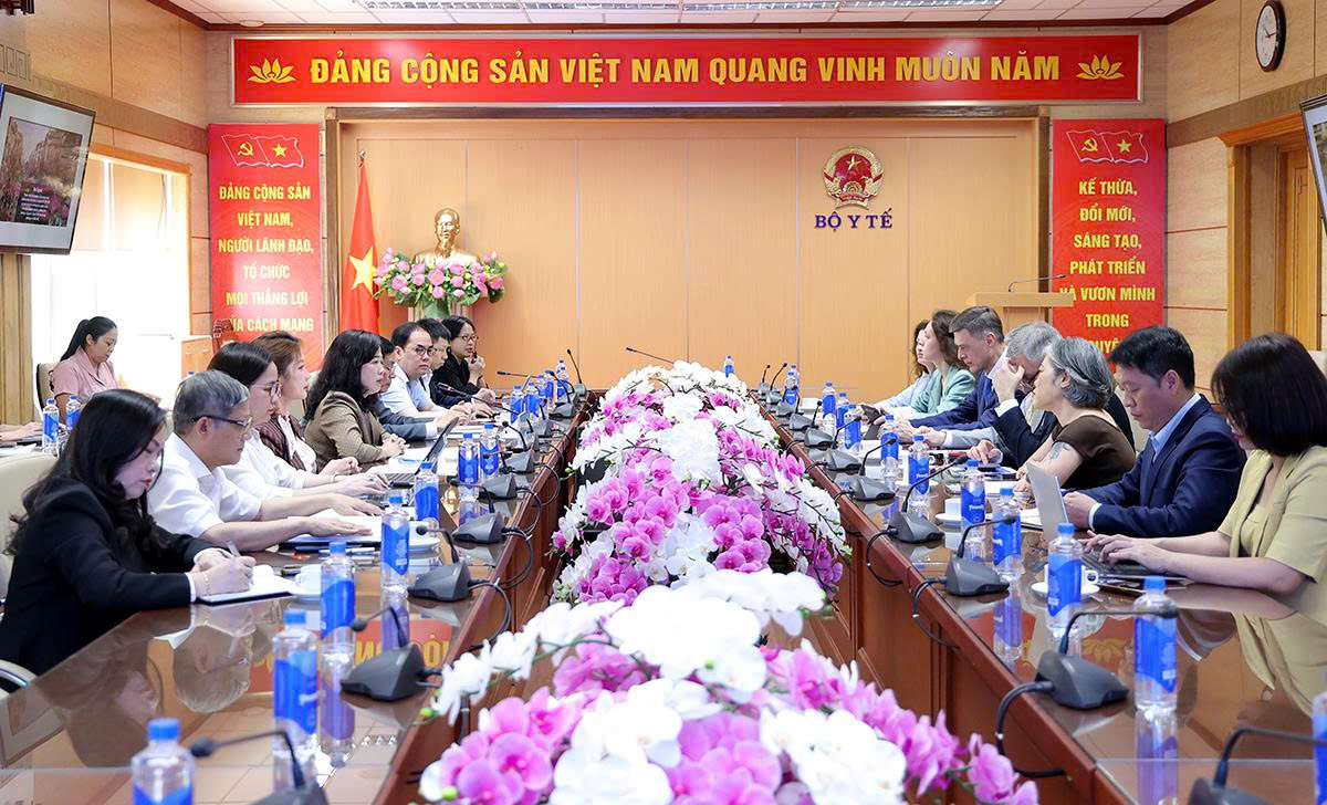 Tăng cường hợp tác quốc tế, thúc đẩy phát triển công nghiệp dược Việt Nam- Ảnh 3. Tăng cường hợp tác quốc tế, thúc đẩy phát triển công nghiệp dược Việt Nam- Ảnh 3.