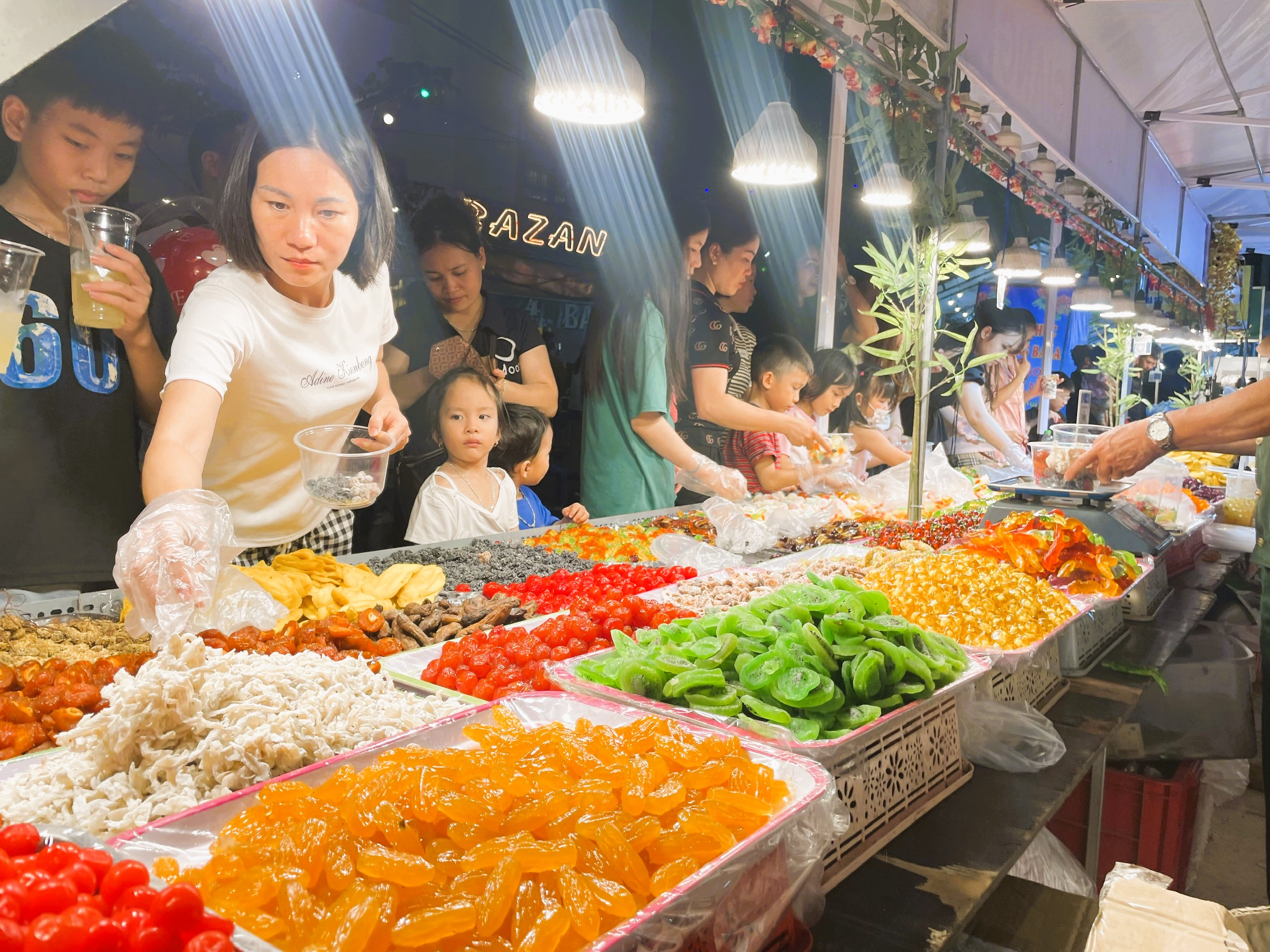 Hải Phòng khánh thành dự án vườn hoa hồ Hạnh phúc- Ảnh 5. Hải Phòng khánh thành dự án vườn hoa hồ Hạnh phúc- Ảnh 5.