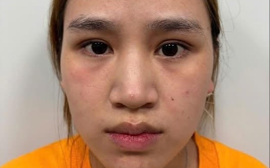 Đang bị khởi tố, 'nữ quái' từ Đà Nẵng ra Huế gây án- Ảnh 2. Đang bị khởi tố, 'nữ quái' từ Đà Nẵng ra Huế gây án- Ảnh 2.