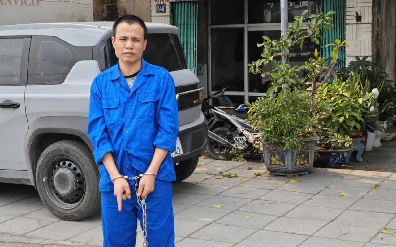 Nhiều bằng kỹ sư, cử nhân được 'cấp' bởi ổ nhóm làm giả tài liệu- Ảnh 3. Gã thanh niên Hải Phòng thuê xe ô tô tự lái, làm giả giấy tờ rồi mang bán