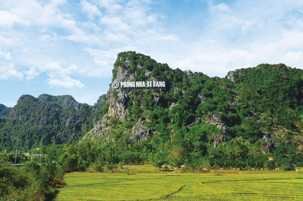 Nơi tái hiện hành trình 36 năm khám phá hơn 254 km hang động tại Phong Nha- Ảnh 1.