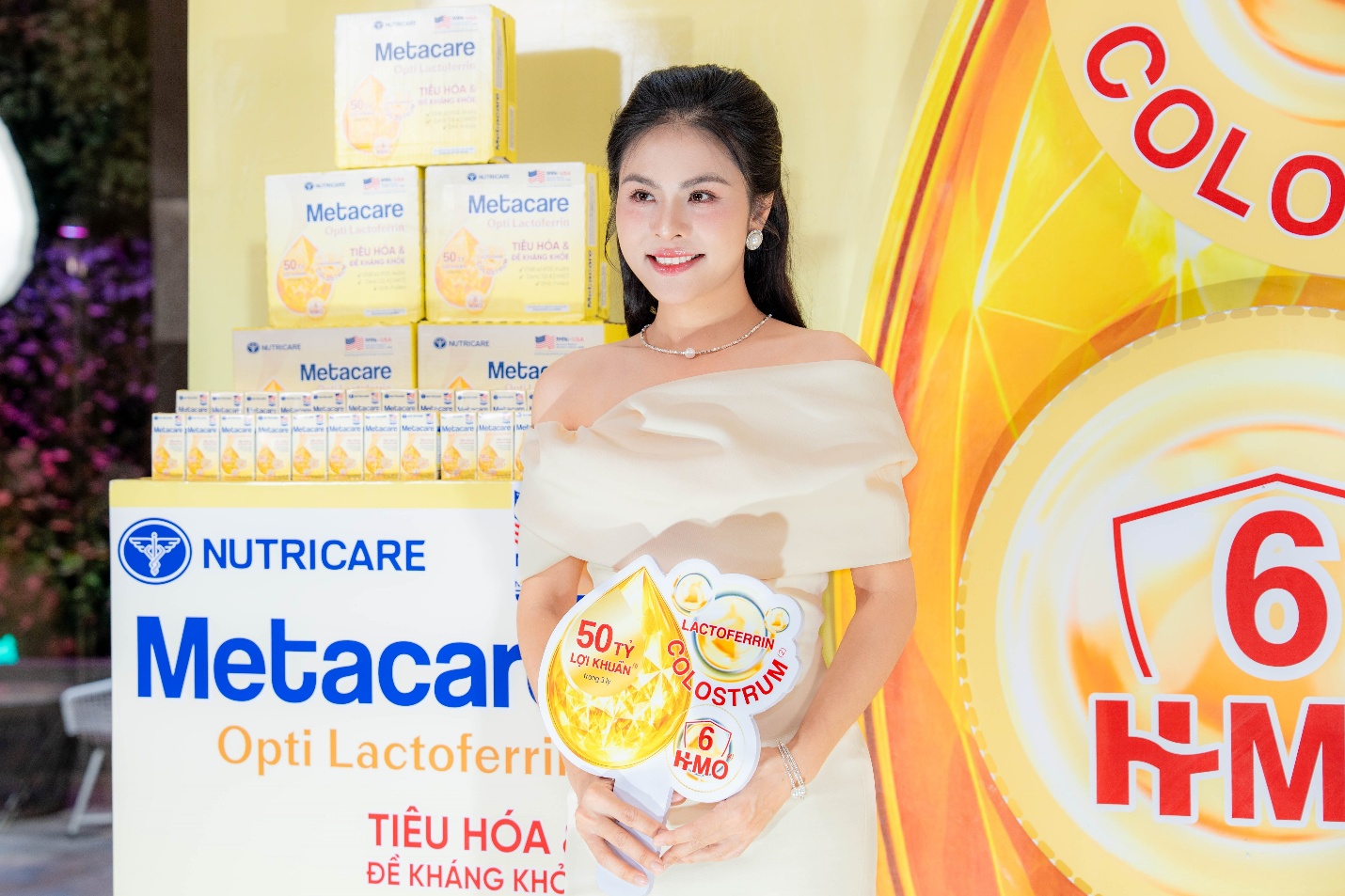 Gallery - Nutricare tổ chức hội nghị về dinh dưỡng cho trẻ sinh mổ, quy tụ nhiều chuyên gia uy tín