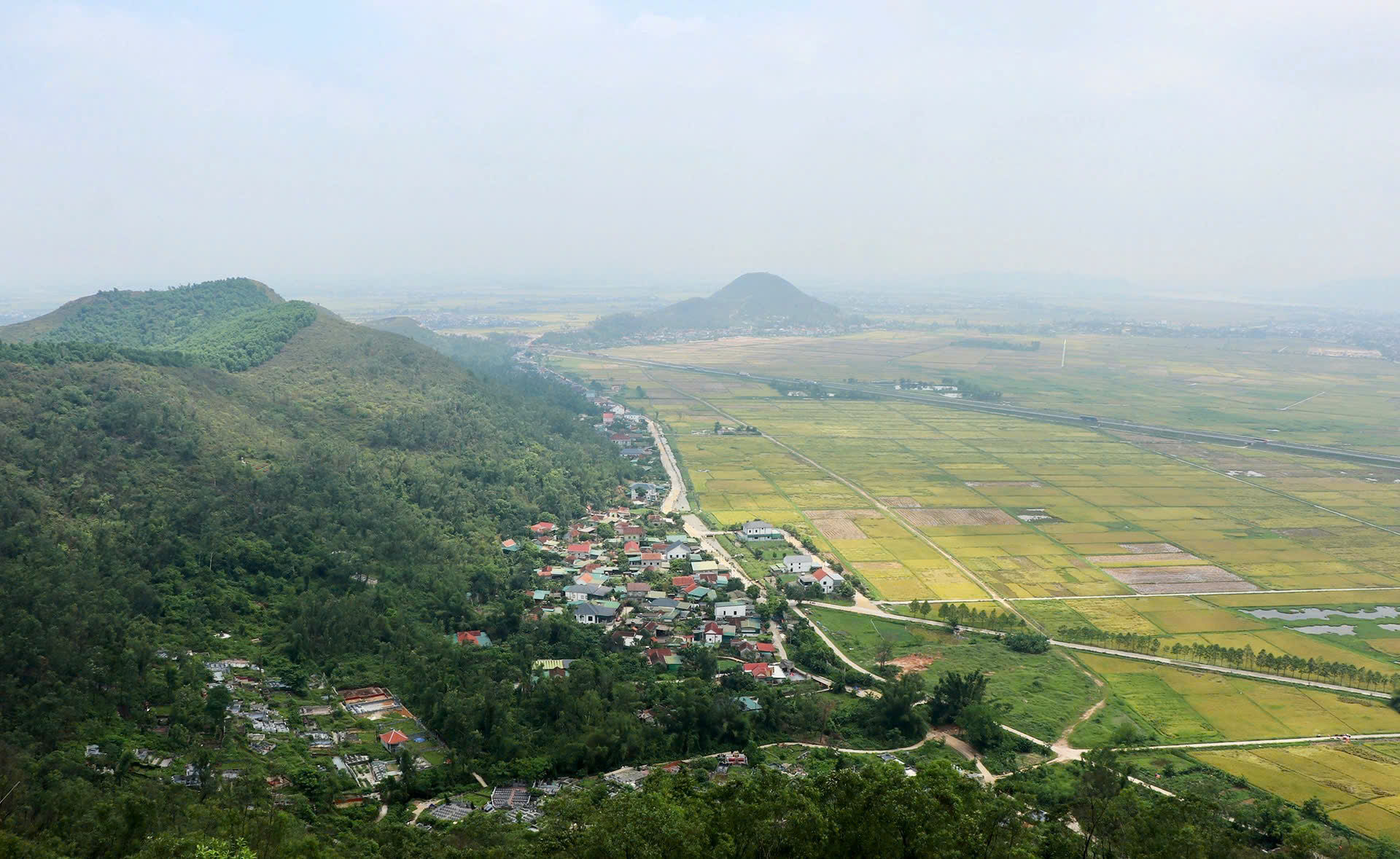 Khám phá Thành Rum hơn 6 thế kỷ bị lãng quên trên núi Lam Thành- Ảnh 9.