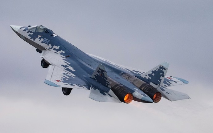 Nga ra mắt tiêm kích Su-57 hai chỗ ngồi để "chiều" đối tác đặc biệt