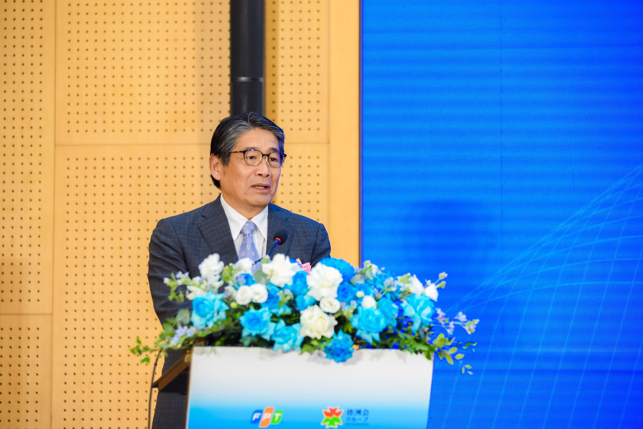 Thứ trưởng Trần Văn Thuấn: Thành công của y tế số phải được đo bằng chất lượng phục vụ người bệnh- Ảnh 2. Thứ trưởng Trần Văn Thuấn: Thành công của y tế số phải được đo bằng chất lượng phục vụ người bệnh- Ảnh 2.