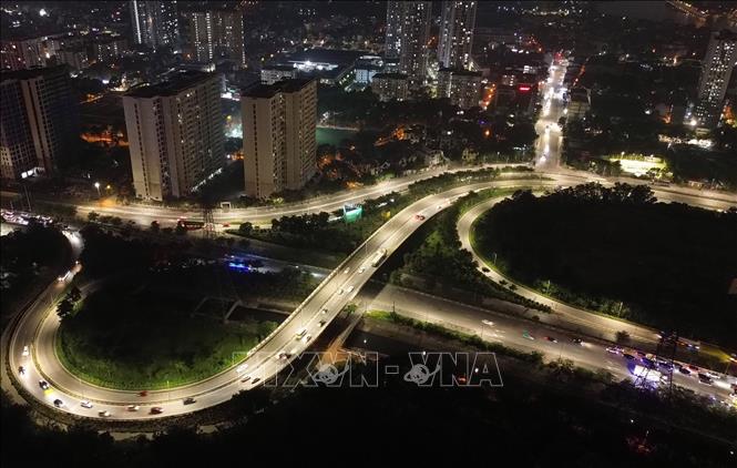 Người dân trở lại Hà Nội sớm, ùn tắc kéo dài trong đêm trên cao tốc Pháp Vân - Cầu Giẽ- Ảnh 6.