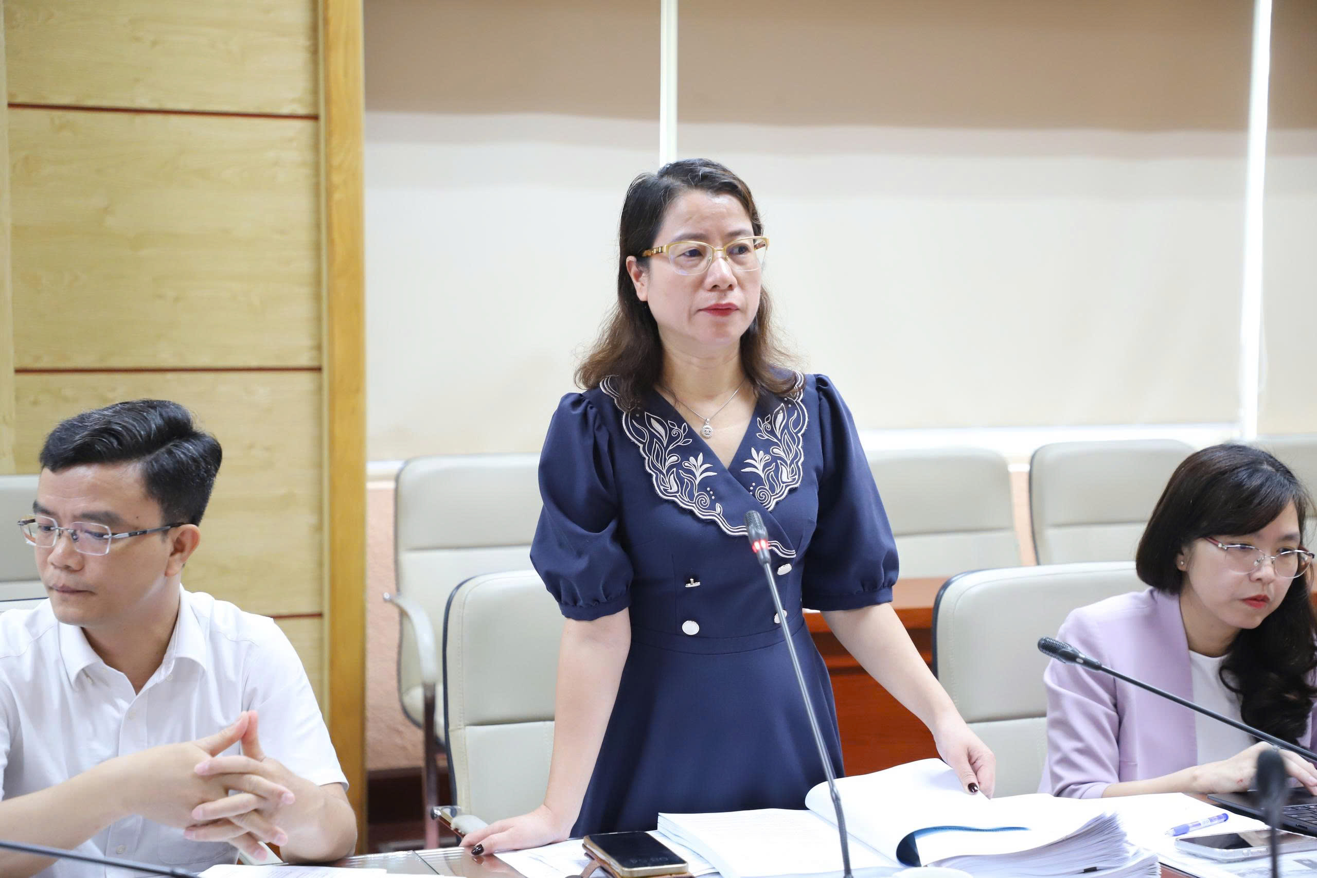 Gallery - Thứ trưởng Nguyễn Tri Thức: Thúc đẩy ứng dụng các sáng kiến, đề tài khoa học vào điều trị thực tiễn - image 1