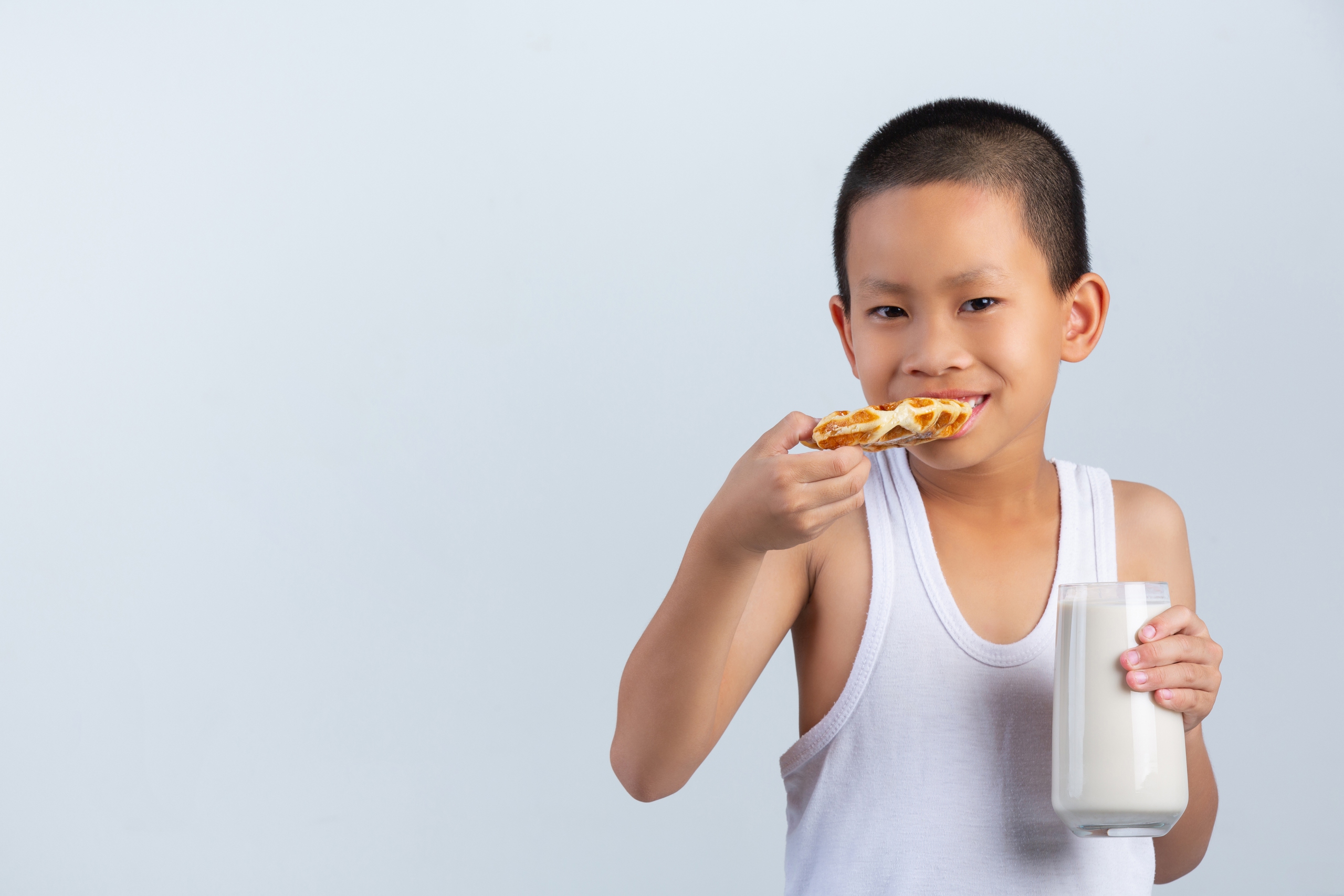 Bữa sáng lành mạnh: 'Chìa khóa vàng' cho sức khỏe và trí tuệ của học sinh- Ảnh 2. Bữa sáng lành mạnh: 'Chìa khóa vàng' cho sức khỏe và trí tuệ của học sinh- Ảnh 2.