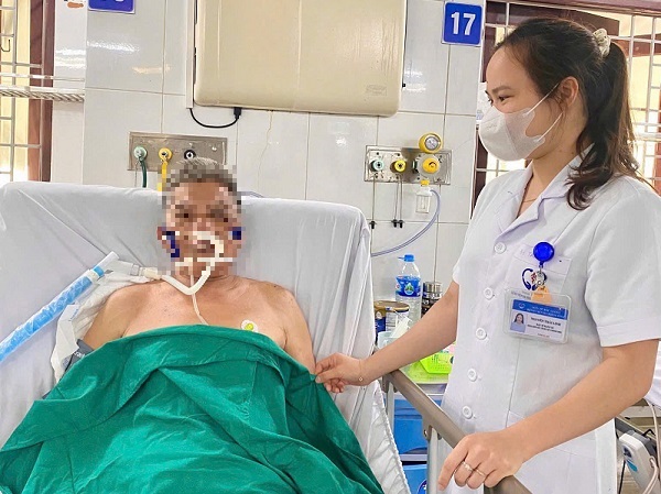 Cứu sống người đàn ông 69 tuổi đuối nước nguy kịch- Ảnh 1. Cứu sống người đàn ông 69 tuổi đuối nước nguy kịch- Ảnh 1.