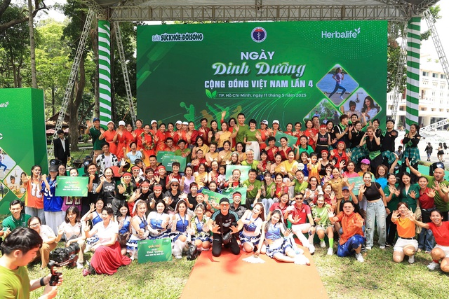 Sôi động 'Ngày Dinh dưỡng cộng đồng Việt Nam' Lần 6 với hàng nghìn người tham gia- Ảnh 5. Sôi động 'Ngày Dinh dưỡng cộng đồng Việt Nam' Lần 6 với hàng nghìn người tham gia- Ảnh 5.