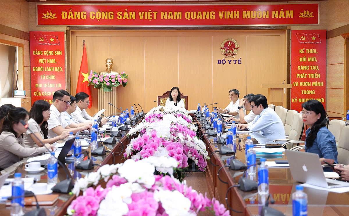 Xây dựng Nghị định mới về khám chữa bệnh phải tháo gỡ vướng mắc, không phát sinh thêm thủ tục- Ảnh 11. Xây dựng Nghị định mới về khám chữa bệnh phải tháo gỡ vướng mắc, không phát sinh thêm thủ tục- Ảnh 11.