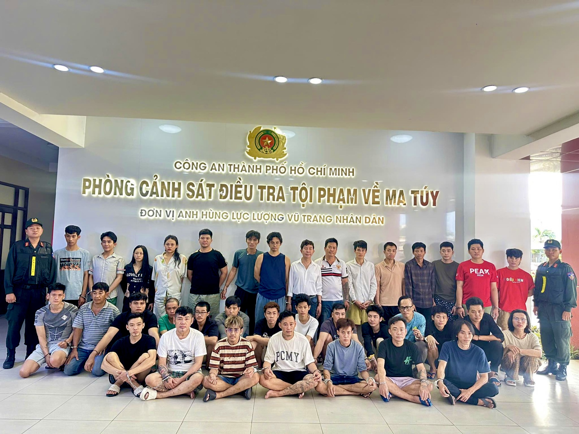 'Nghệ sĩ dùng chất cấm không phải vì áp lực mà là sự tha hoá'- Ảnh 4.