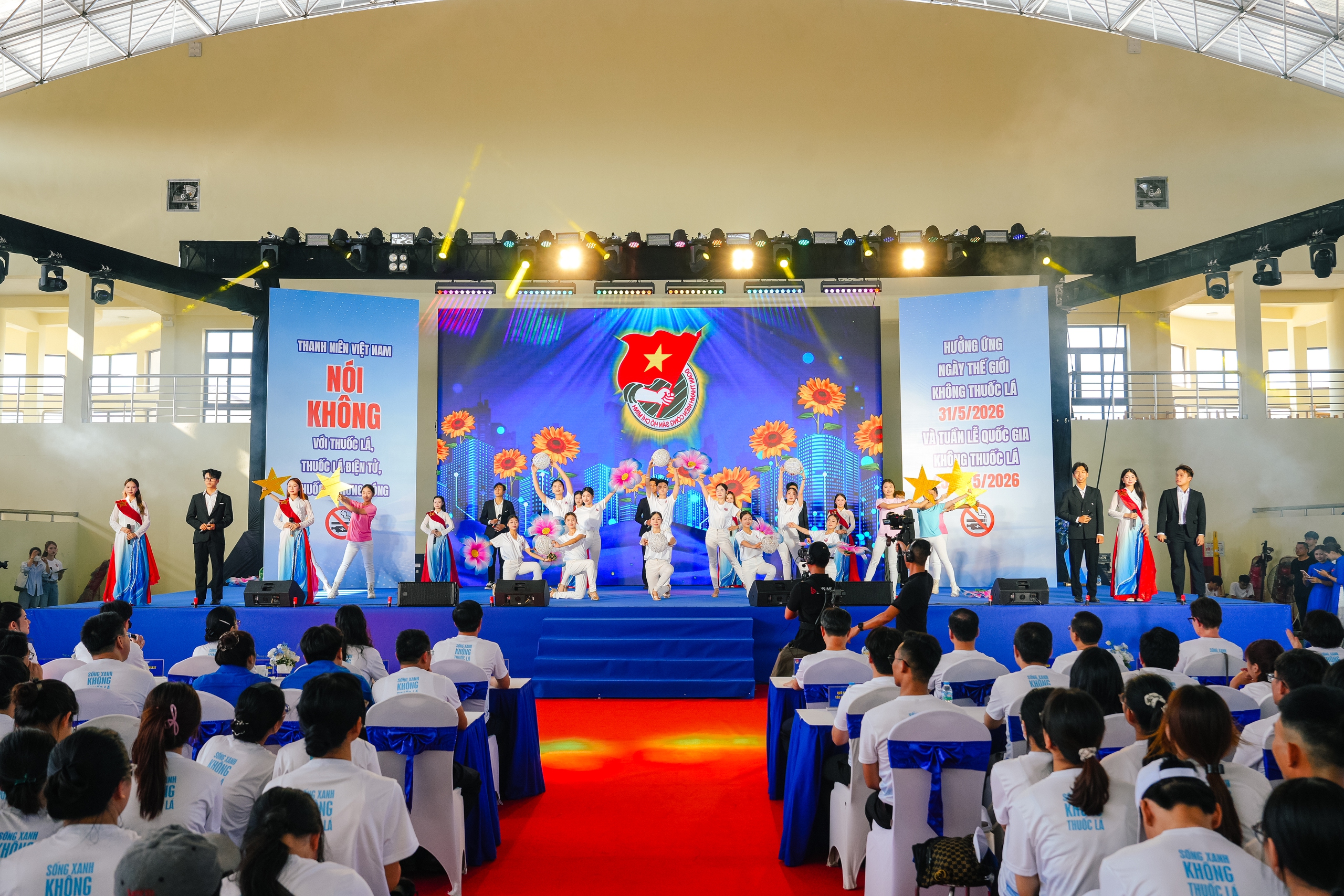 Hơn 1.500 thanh niên hưởng ứng chiến dịch nói không với thuốc lá thế hệ mới- Ảnh 5. Hơn 1.500 thanh niên hưởng ứng chiến dịch nói không với thuốc lá thế hệ mới- Ảnh 5.