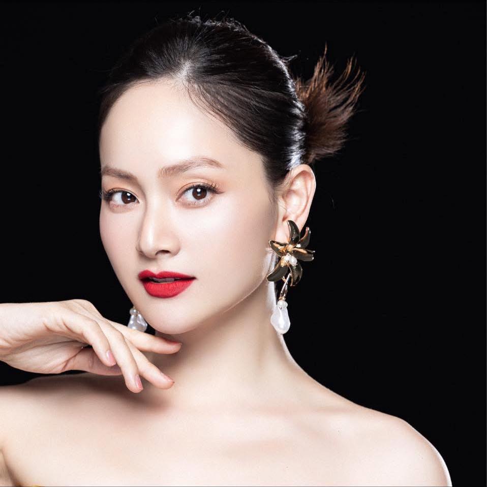 Hậu ly hôn chồng Tây, cuộc sống của 3 mẹ con Lan Phương ra sao?- Ảnh 1. Hậu ly hôn chồng Tây, cuộc sống của 3 mẹ con Lan Phương ra sao?- Ảnh 1.