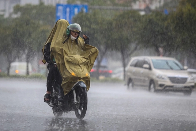 Miền Bắc chuẩn bị đón mưa dông giải nhiệt nắng nóng- Ảnh 1.