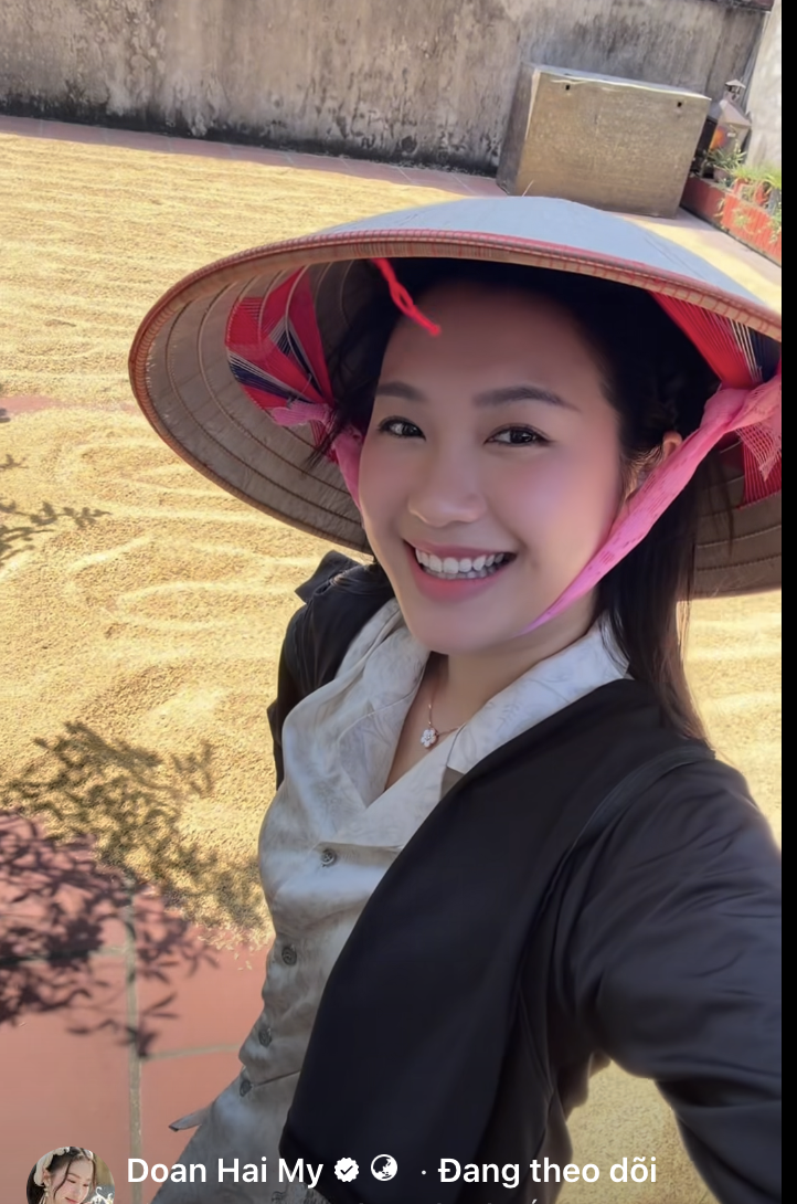 Doãn Hải My gây chú ý khi về quê chồng Hưng Yên- Ảnh 2. Doãn Hải My gây chú ý khi về quê chồng Hưng Yên- Ảnh 2.