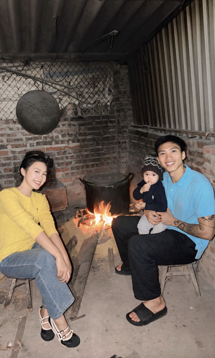 Doãn Hải My gây chú ý khi về quê chồng Hưng Yên- Ảnh 7. Doãn Hải My gây chú ý khi về quê chồng Hưng Yên- Ảnh 7.
