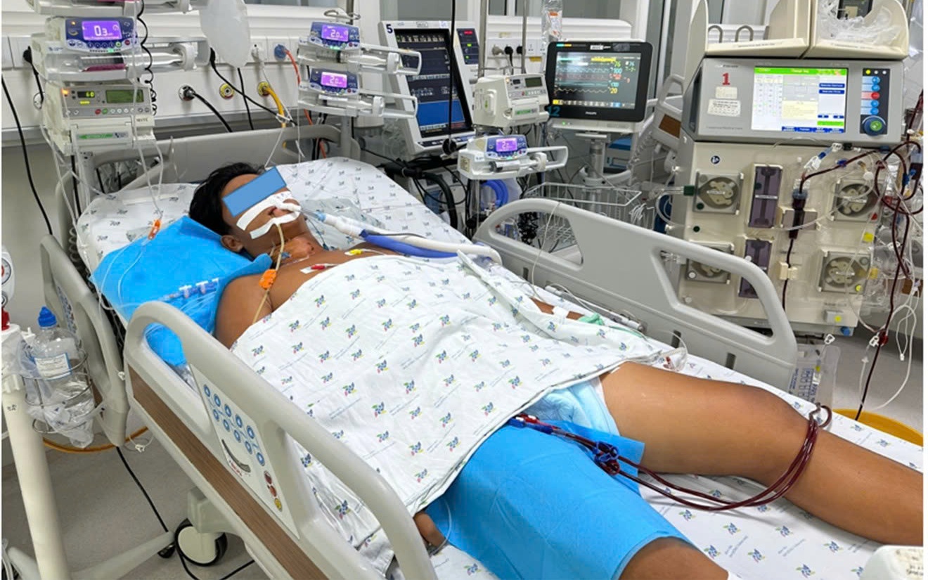 Đi ngoài trời nắng có biểu hiện choáng, đau đầu cần khẩn trương gọi cấp cứu- Ảnh 2. Đi ngoài trời nắng có biểu hiện choáng, đau đầu cần khẩn trương gọi cấp cứu- Ảnh 2.