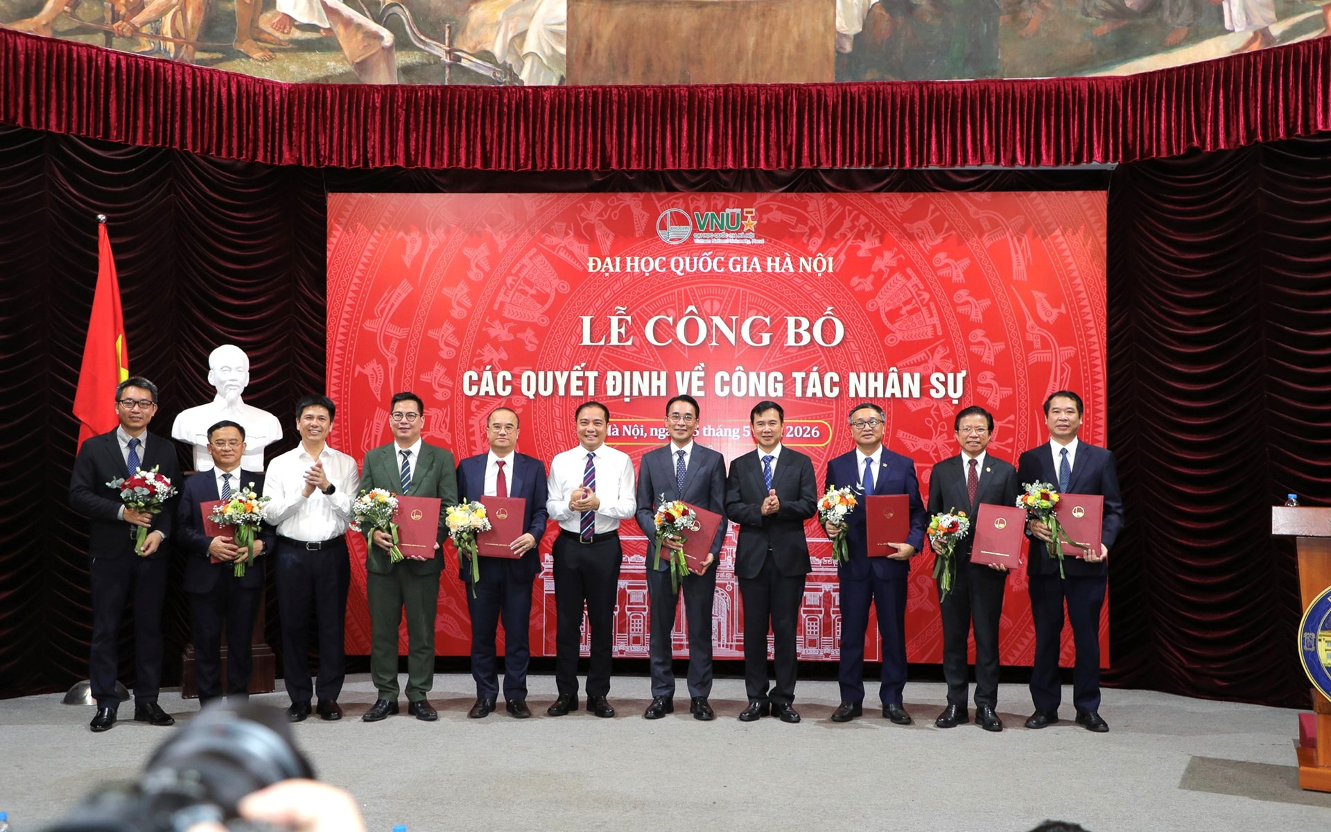Công an TP Huế điều động, bổ nhiệm nhiều chỉ huy cấp phòng- Ảnh 2. Công an TP Huế điều động, bổ nhiệm nhiều chỉ huy cấp phòng- Ảnh 2.