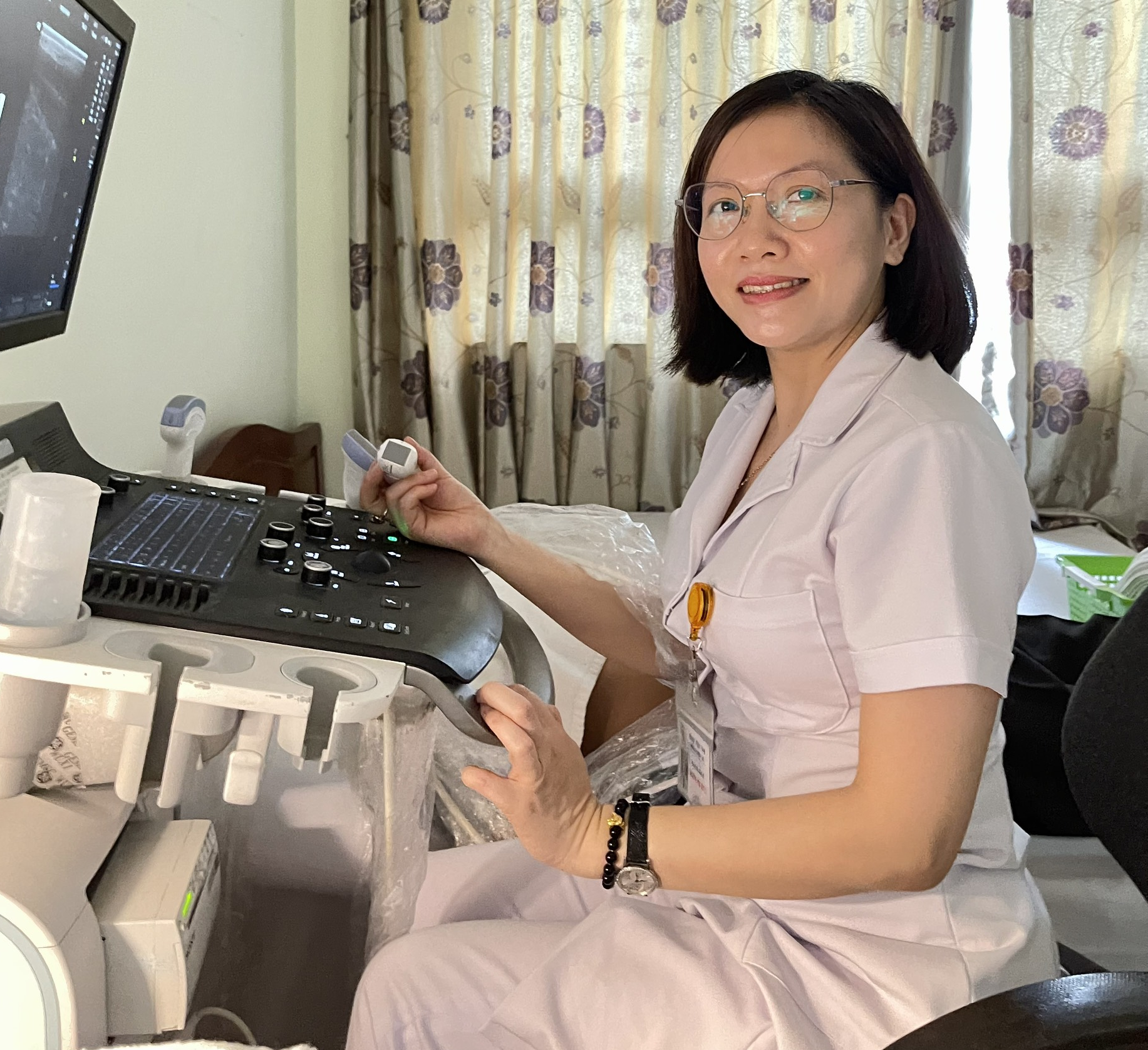 Nắng nóng có thể làm tăng nguy cơ tác dụng phụ thuốc ở người bệnh mạn tính- Ảnh 1. Nắng nóng có thể làm tăng nguy cơ tác dụng phụ thuốc ở người bệnh mạn tính- Ảnh 1.