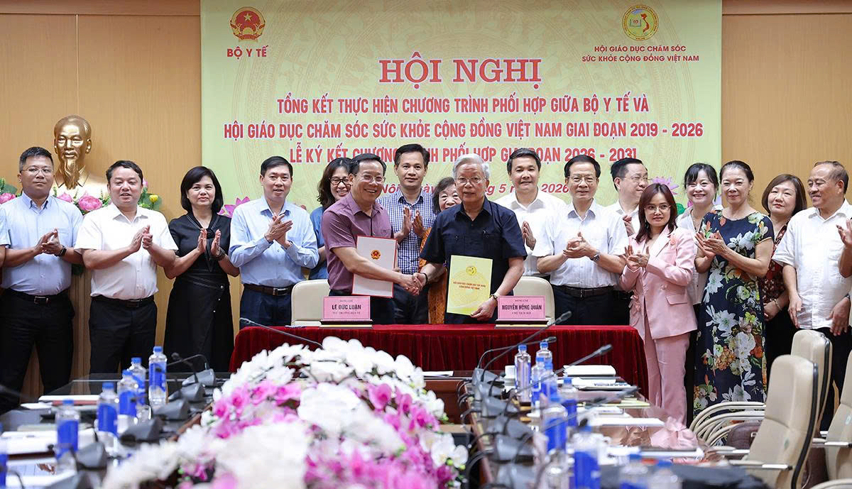 Bộ Y tế và Hội Giáo dục chăm sóc sức khỏe cộng đồng Việt Nam tăng cường phối hợp vì sức khỏe nhân dân- Ảnh 13. Bộ Y tế và Hội Giáo dục chăm sóc sức khỏe cộng đồng Việt Nam tăng cường phối hợp vì sức khỏe nhân dân- Ảnh 13.