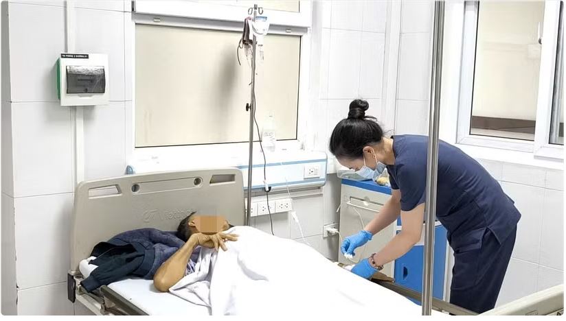 Chủ quan khi mắc xơ gan, nhiều biến chứng đe dọa tính mạng- Ảnh 1. Chủ quan khi mắc xơ gan, nhiều biến chứng đe dọa tính mạng- Ảnh 1.
