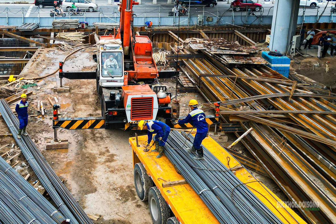 Hầm chui 750 tỷ đồng sau 7 tháng thi công- Ảnh 4. Hầm chui 750 tỷ đồng sau 7 tháng thi công- Ảnh 4.