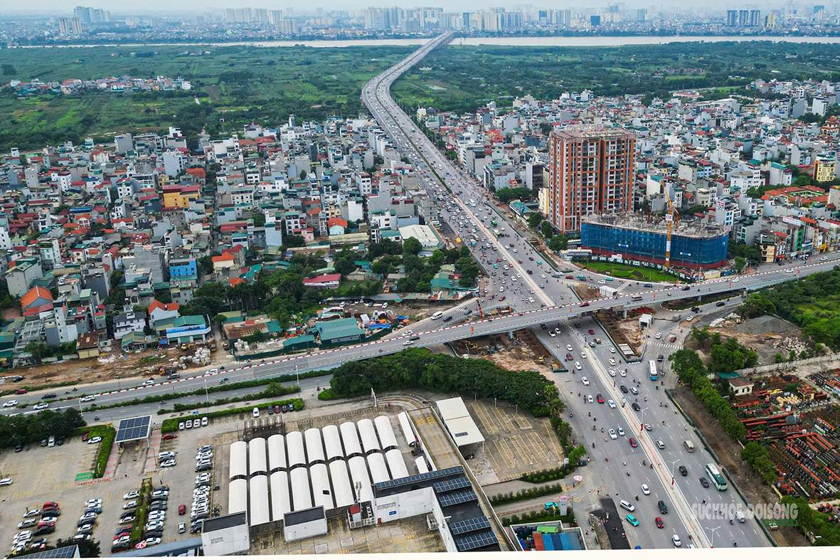 Hầm chui 750 tỷ đồng sau 7 tháng thi công- Ảnh 3. Hầm chui 750 tỷ đồng sau 7 tháng thi công- Ảnh 3.