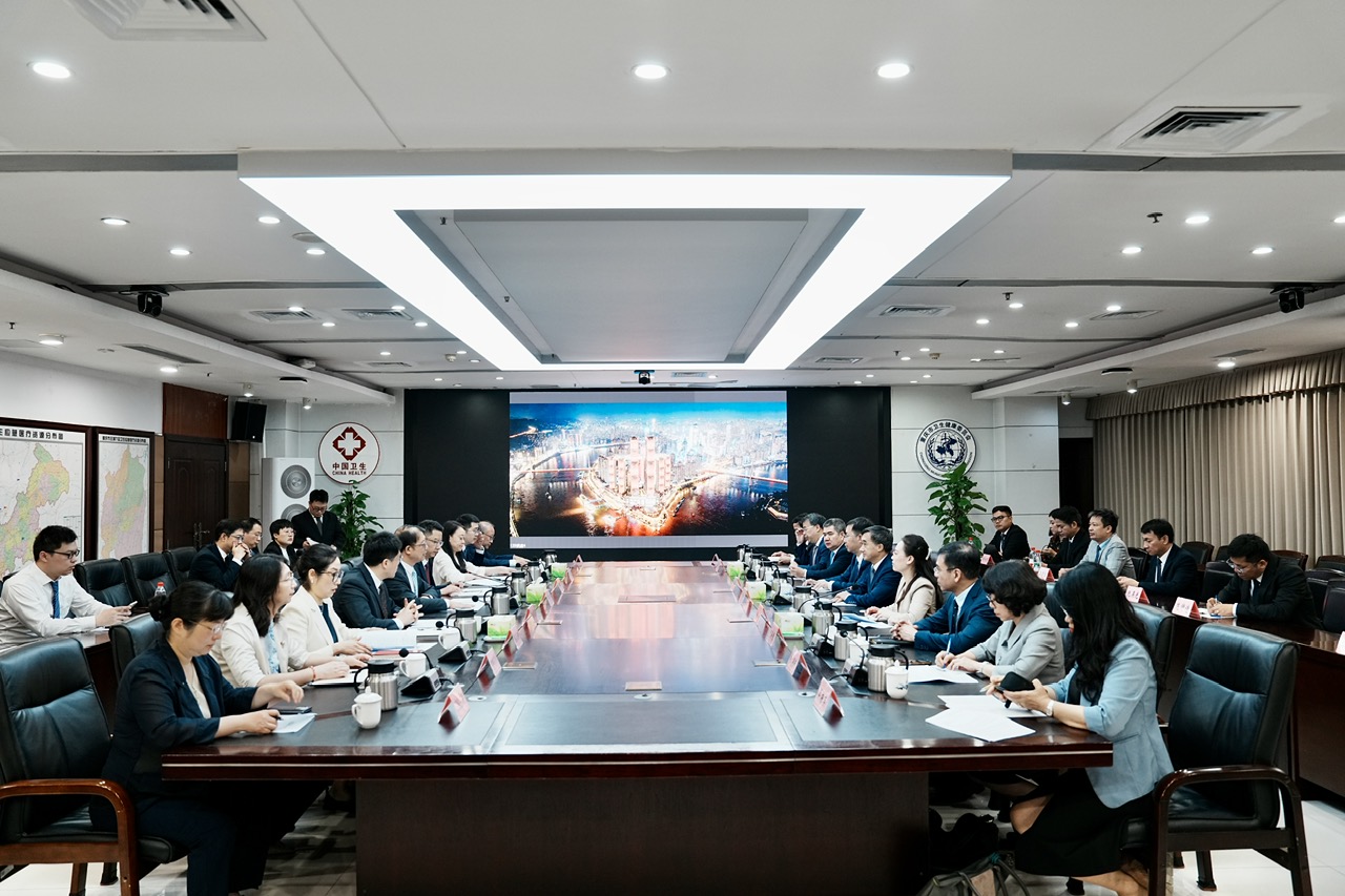 Thứ trưởng Trần Văn Thuấn làm việc với Uỷ ban Y tế và Sức khoẻ Thành phố Trùng Khánh, Trung Quốc- Ảnh 1. Thứ trưởng Trần Văn Thuấn làm việc với Uỷ ban Y tế và Sức khoẻ Thành phố Trùng Khánh, Trung Quốc- Ảnh 1.