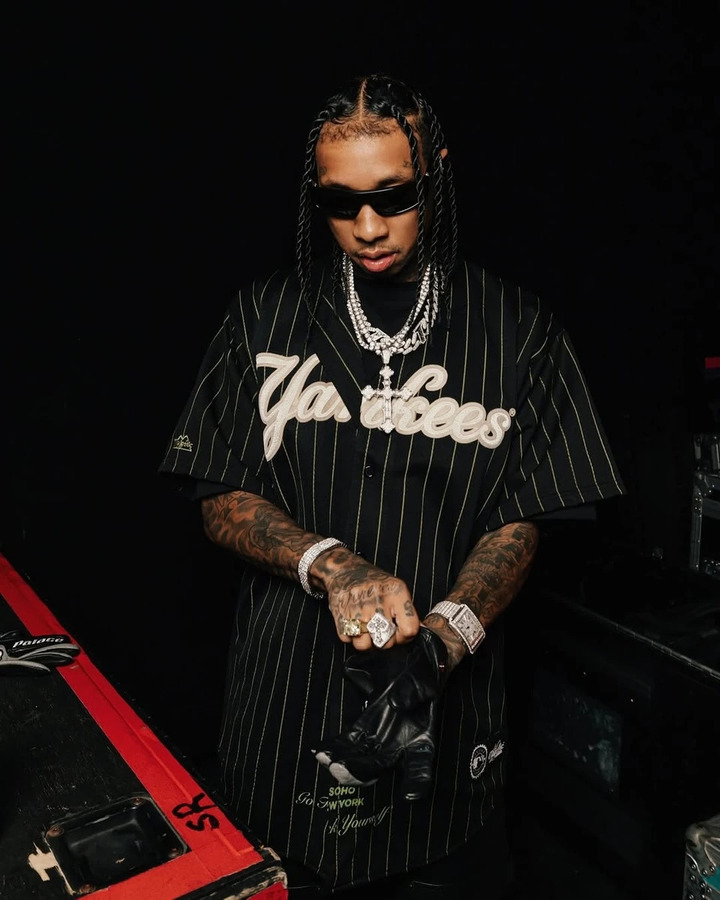 Thân thế rapper hợp tác với Sơn Tùng M-TP: Là người Mỹ gốc Việt, nhiều ca khúc tỷ view và ồn ào đời tư- Ảnh 4. Thân thế rapper hợp tác với Sơn Tùng M-TP: Là người Mỹ gốc Việt, nhiều ca khúc tỷ view và ồn ào đời tư- Ảnh 4.