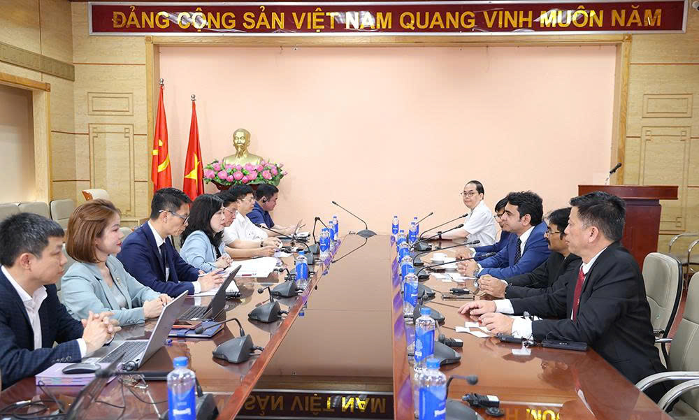 Bộ trưởng Bộ Y tế Đào Hồng Lan tiếp, làm việc với Lãnh đạo cấp cao Tập đoàn Hetero Labs Limited, Ấn Độ
- Ảnh 7. Bộ trưởng Bộ Y tế Đào Hồng Lan tiếp, làm việc với Lãnh đạo cấp cao Tập đoàn Hetero Labs Limited, Ấn Độ
- Ảnh 7.