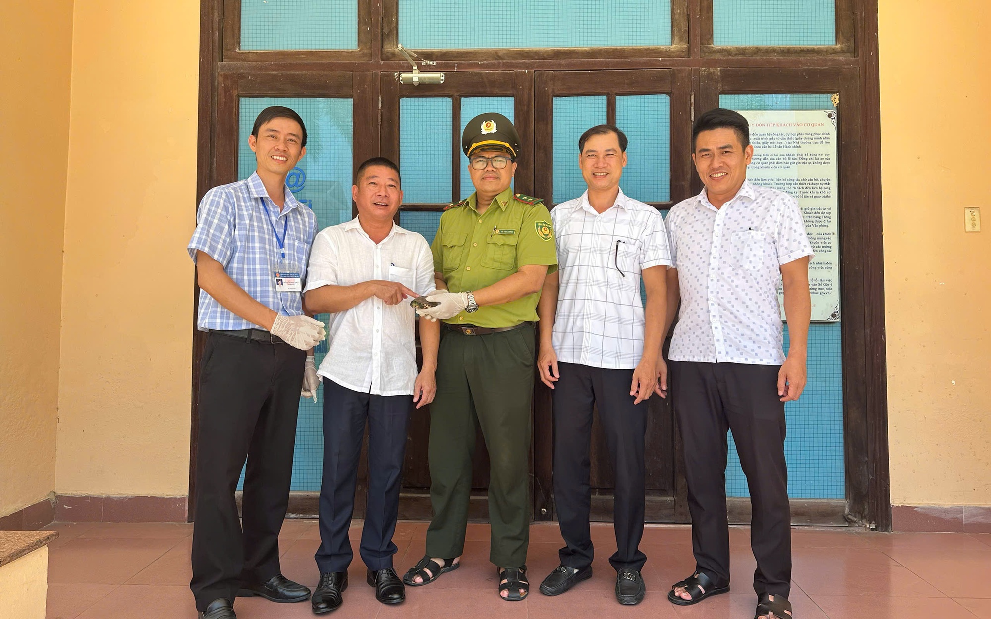 Khu rừng chữa lành vết thương, khơi dậy bản năng sinh tồn cho động vật quý hiếm- Ảnh 5. Khu rừng chữa lành vết thương, khơi dậy bản năng sinh tồn cho động vật quý hiếm- Ảnh 5.