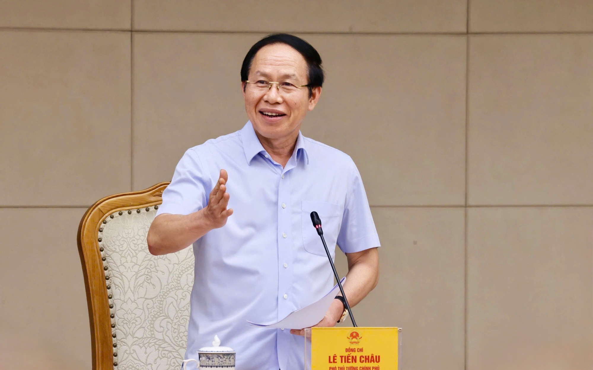 Hà Nội triển khai phương án bảo đảm giao thông cho hai kỳ thi lớn năm 2026- Ảnh 1. Phó Thủ tướng: Xem gian lận bằng AI là rủi ro trọng yếu của kỳ thi THPT 2026