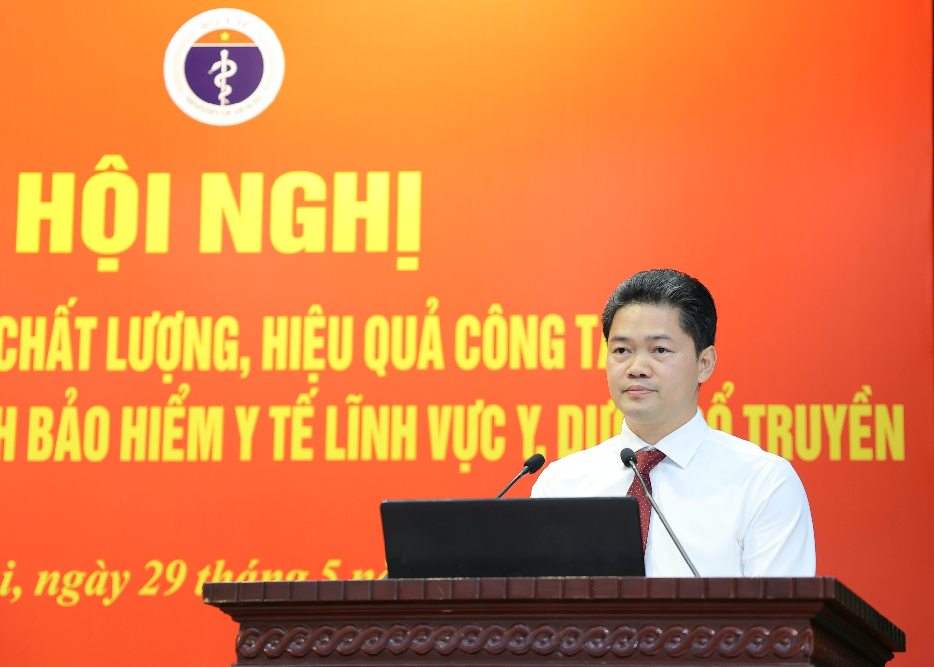 Đề xuất đổi mới chính sách BHYT để nâng tỷ trọng chi cho thuốc y học cổ truyền- Ảnh 1. Đề xuất đổi mới chính sách BHYT để nâng tỷ trọng chi cho thuốc y học cổ truyền- Ảnh 1.