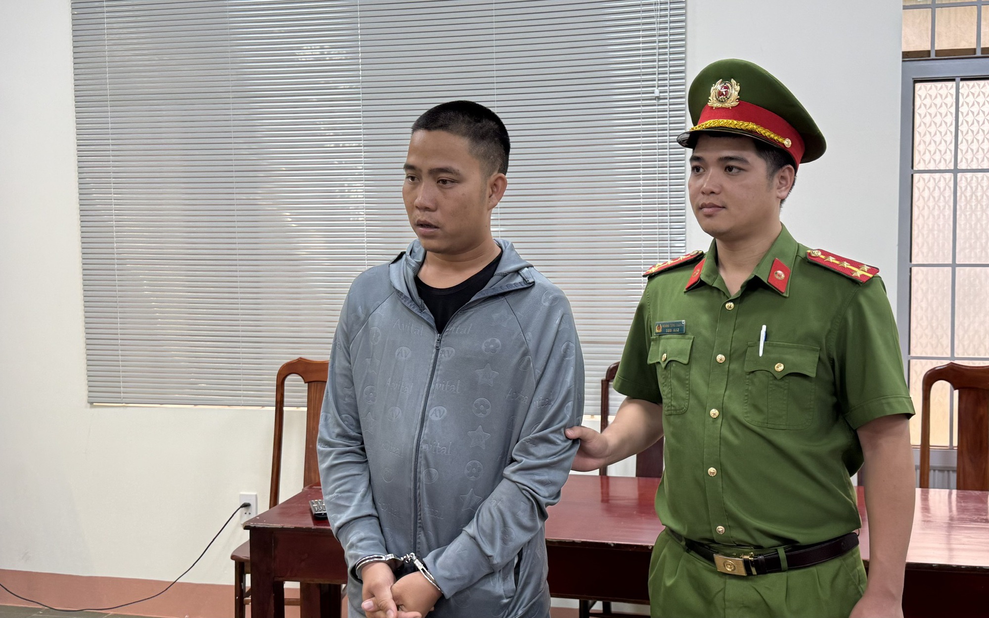 Bắt tài xế xe tải gây tai nạn chết người rồi bỏ trốn- Ảnh 2. Bắt tài xế xe tải gây tai nạn chết người rồi bỏ trốn- Ảnh 2.