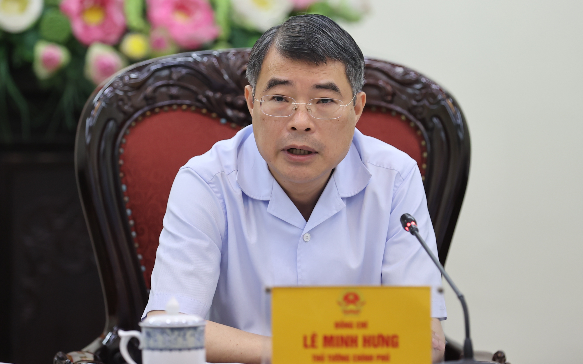 Thủ tướng Lê Minh Hưng chủ trì phiên họp thường kỳ đầu tiên của Chính phủ khóa XVI- Ảnh 4.