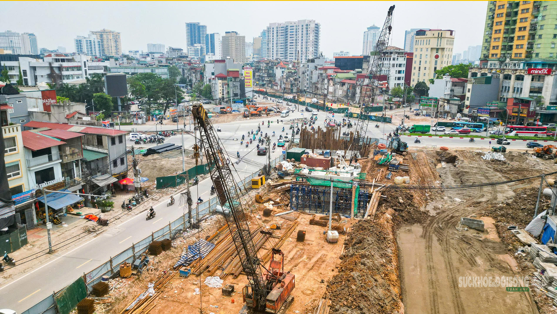 Cầu vượt Vành đai 1 dần thành hình, kỳ vọng giảm áp lực giao thông nội đô- Ảnh 5.