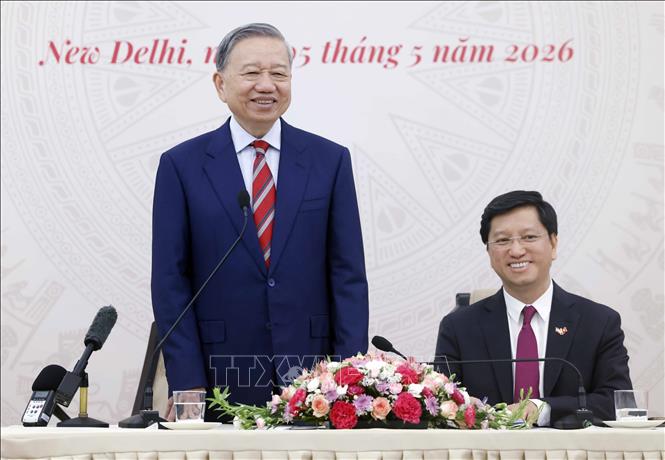 Tổng Bí thư, Chủ tịch nước Tô Lâm gặp gỡ cộng đồng người Việt Nam tại Ấn Độ- Ảnh 4.