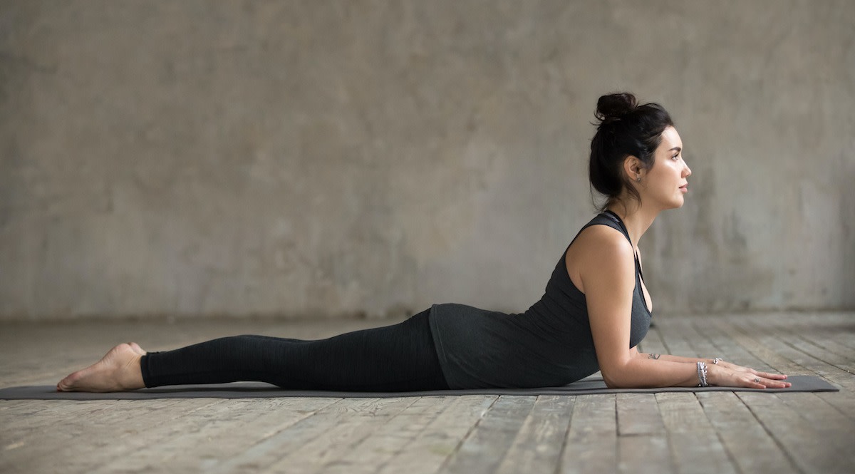 8 tư thế yoga giúp bạn hạ nhiệt trong những ngày nóng bức- Ảnh 5.