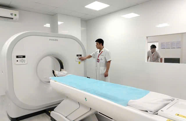 Đề xuất mới mức phụ cấp ưu đãi theo nghề với viên chức tại cơ sở y tế - Ảnh 1.
